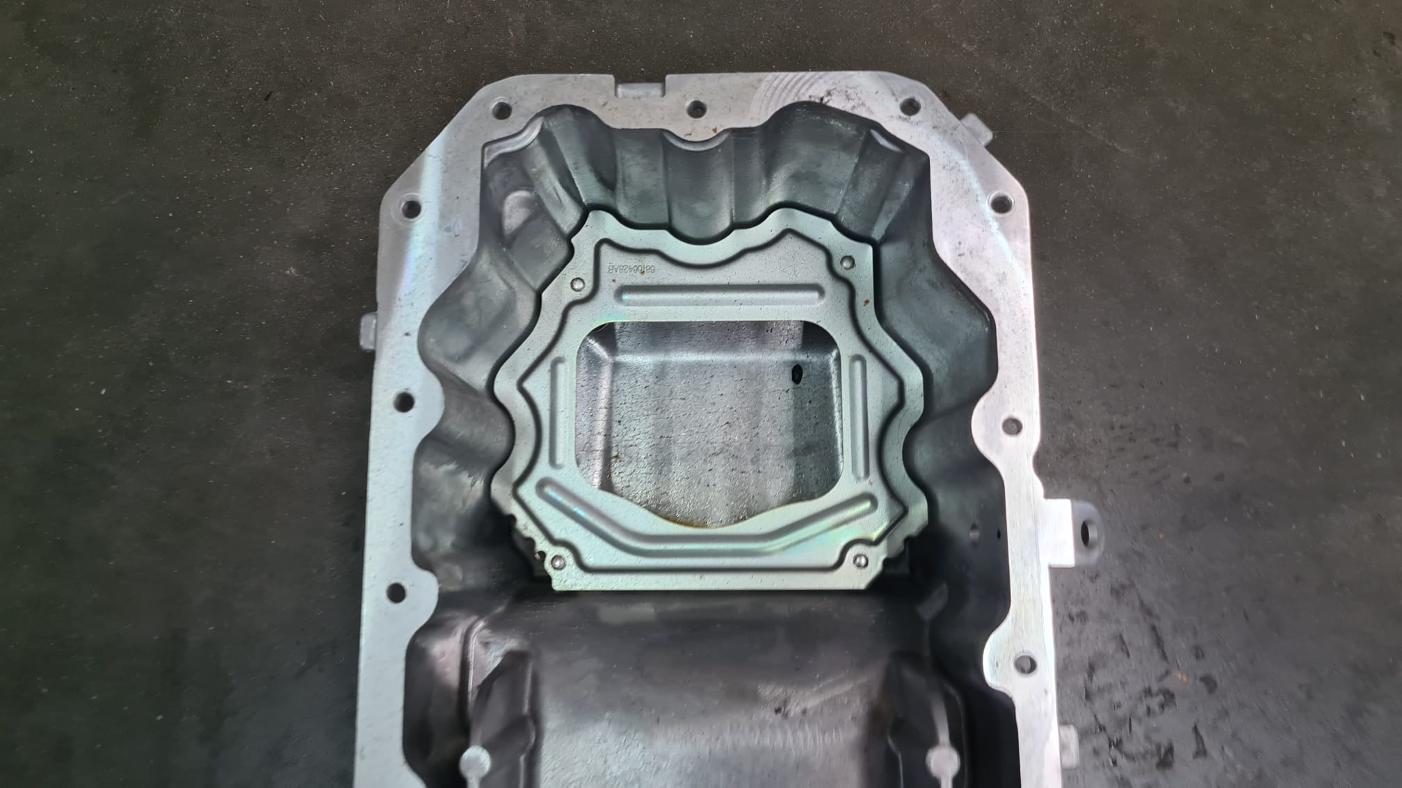 MOPAR HEMI DODGE HELLCAT 6.2L oil pan