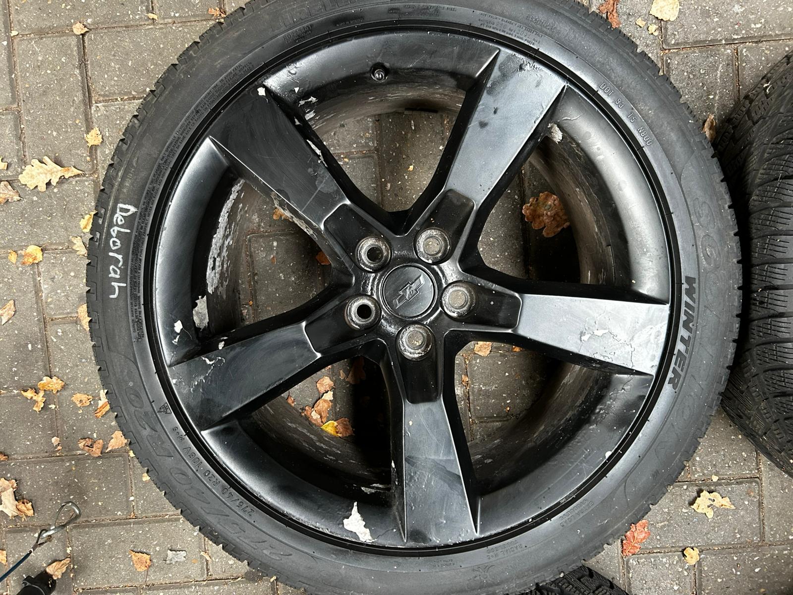 Gebruikte set velgen en banden Chevrolet Camaro 275/40/20 - 245/45/20